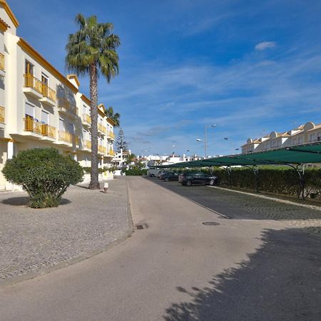 Vila Atlantida - Vilamoura-Quarteira Holiday Home - Beach At 250 Mts المظهر الخارجي الصورة