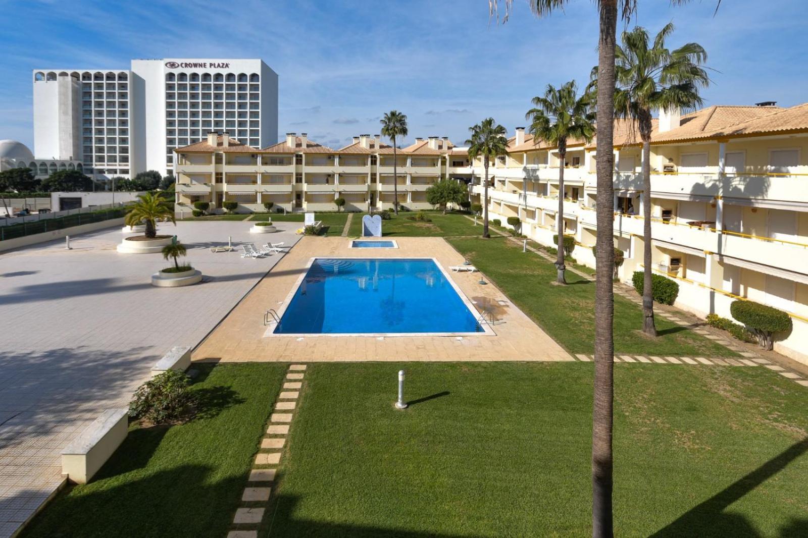 Vila Atlantida - Vilamoura-Quarteira Holiday Home - Beach At 250 Mts المظهر الخارجي الصورة