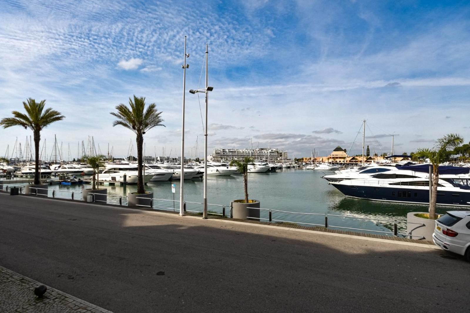 Vila Atlantida - Vilamoura-Quarteira Holiday Home - Beach At 250 Mts المظهر الخارجي الصورة