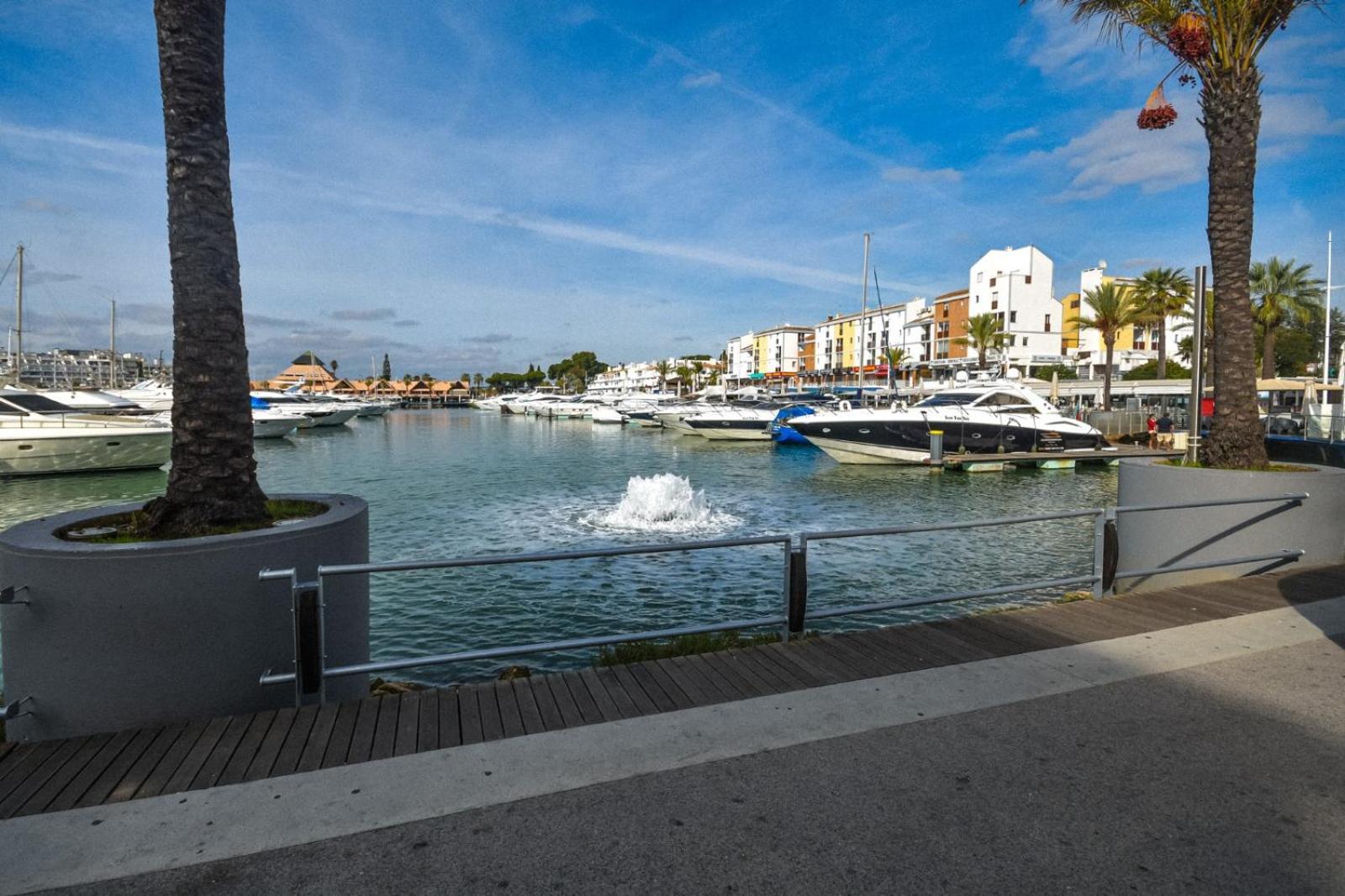 Vila Atlantida - Vilamoura-Quarteira Holiday Home - Beach At 250 Mts المظهر الخارجي الصورة